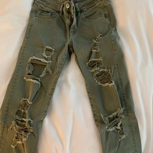 American Eagle Army Green Distressed Jegging